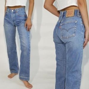 Vintage Levi’s 505 Medium Wash Jeans